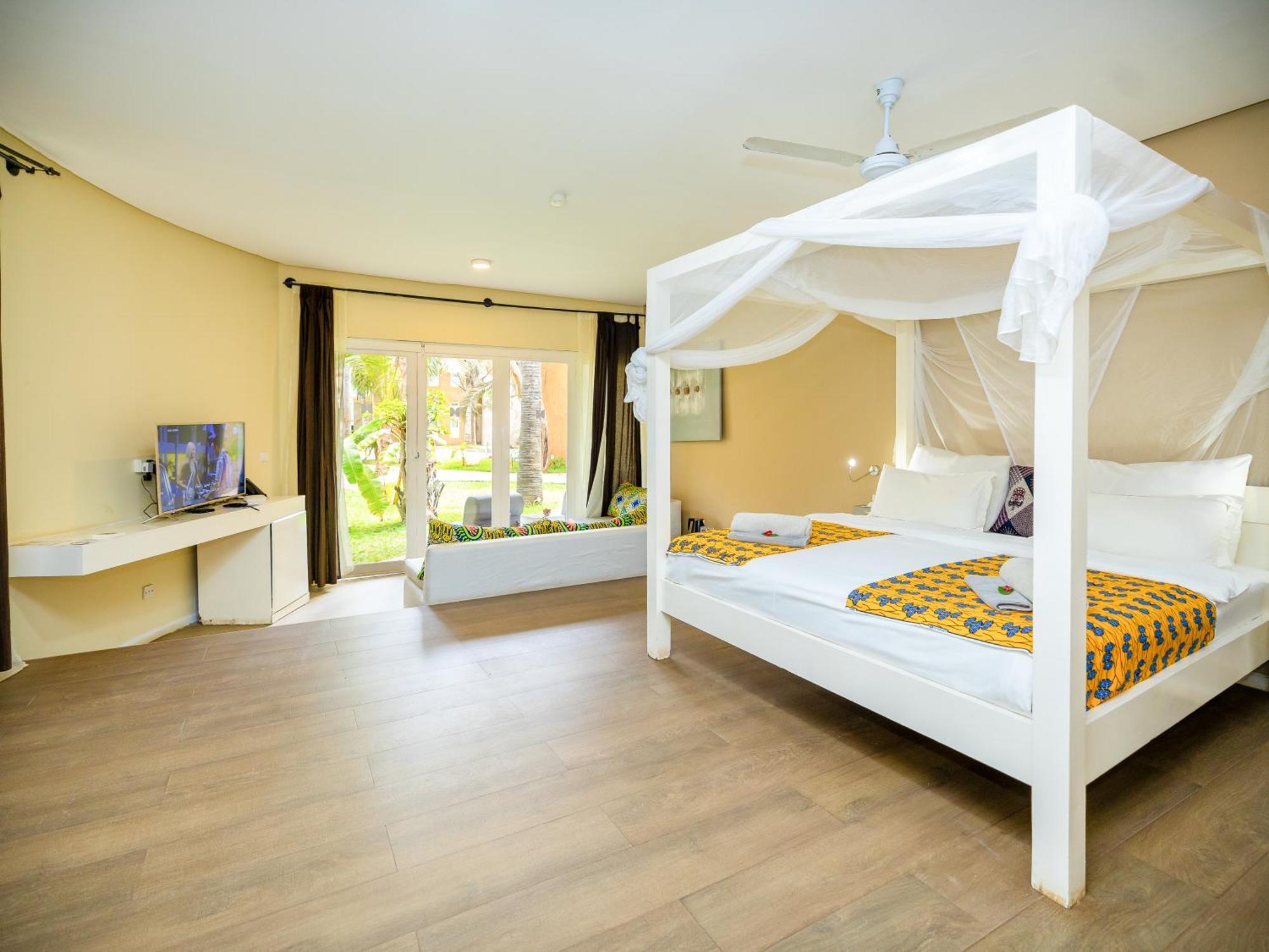 Balafon Beach Resort (Adults Only) Kololi Esterno foto